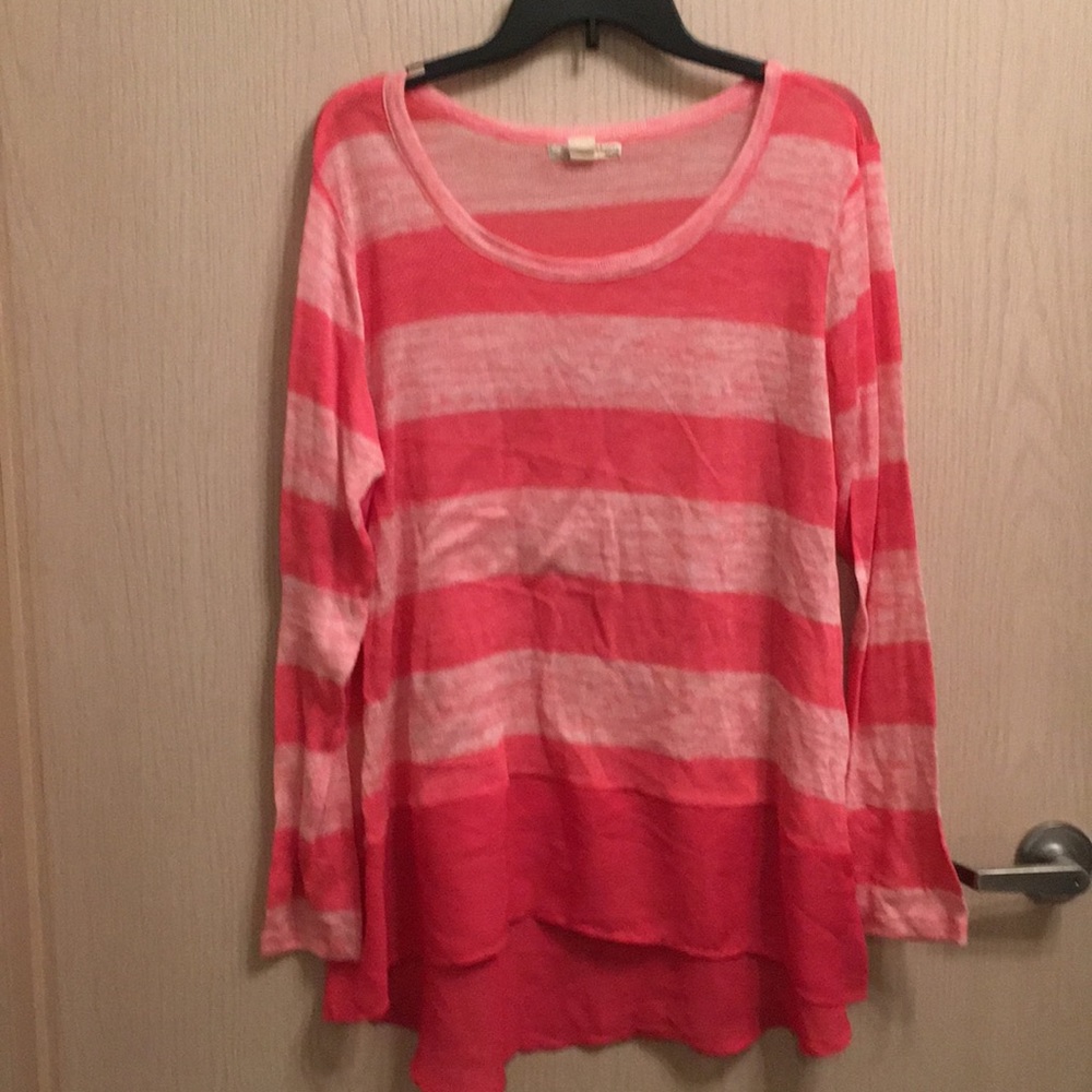 Derek Heart Coral Top Size 1X